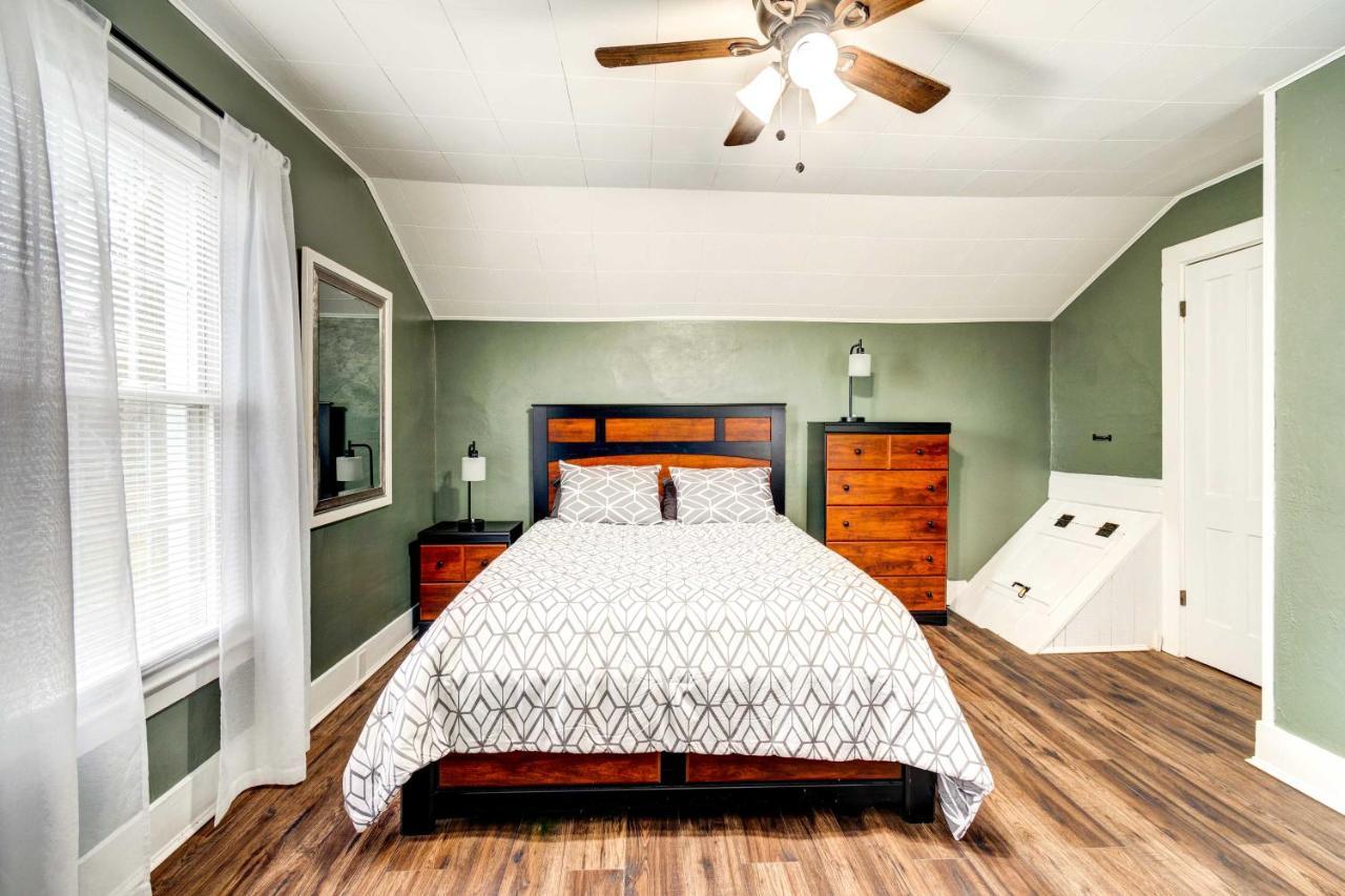 Sodus Point Home - Walkable To Beach! Εξωτερικό φωτογραφία